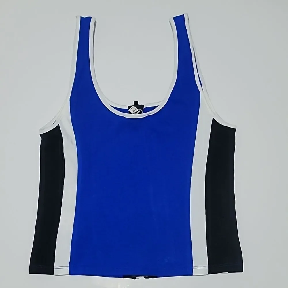 Express One eleven Crop Top - Picture 2 of 3
